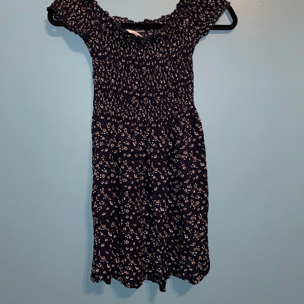 ☀️Brandy Melville act blue dress elastic top
